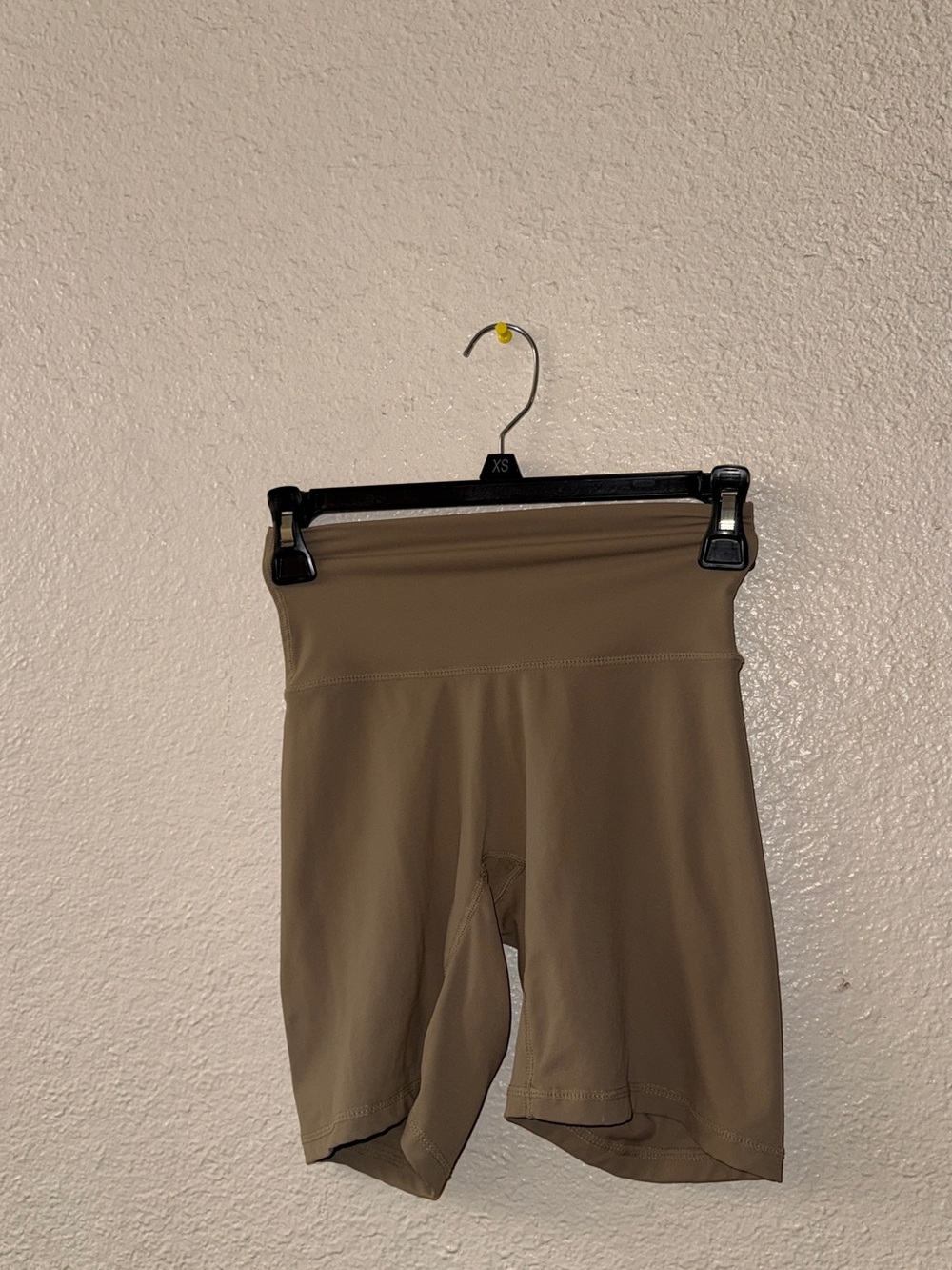 NVGTN Olive Tan Women's Athletic Bike Shorts